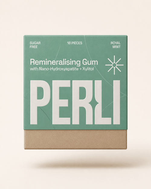 Perli Royal Mint remineralising gum box floating on ivory background